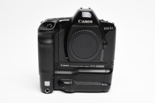 Canon EOS D2000 (Kodak DCS 520) 2MP DSLR, No Batt or charger