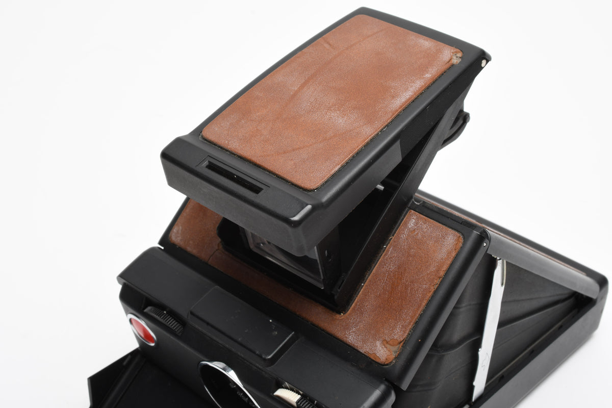 Polaroid SX70 Model 3 Black/Brown, Film tested