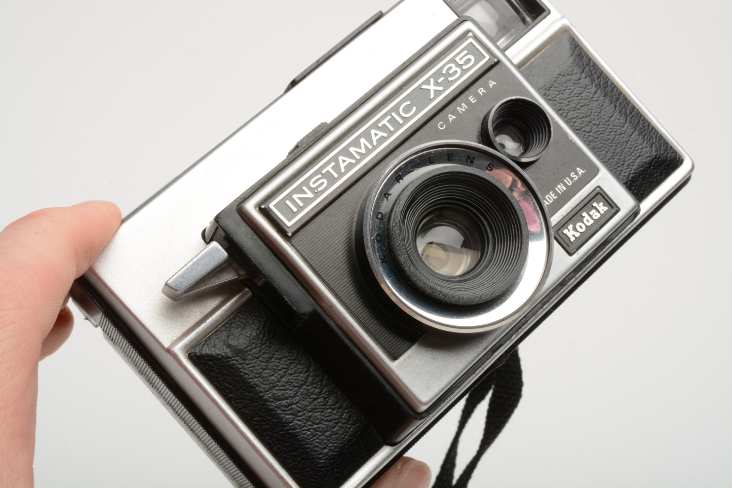 Kodak Instamatic X-35 w/Fitted case, nice, works (126 Format)