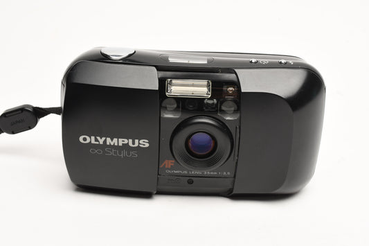 Olympus Stylus 35mm Point & Shoot camera w/35mm f3.5, Compact, Nice