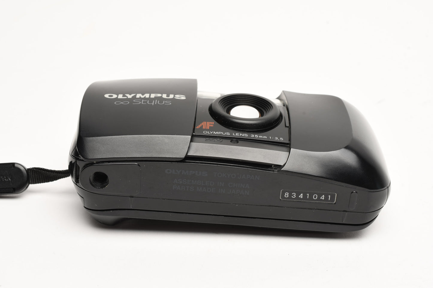 Olympus Stylus 35mm Point & Shoot camera w/35mm f3.5, Compact, Nice