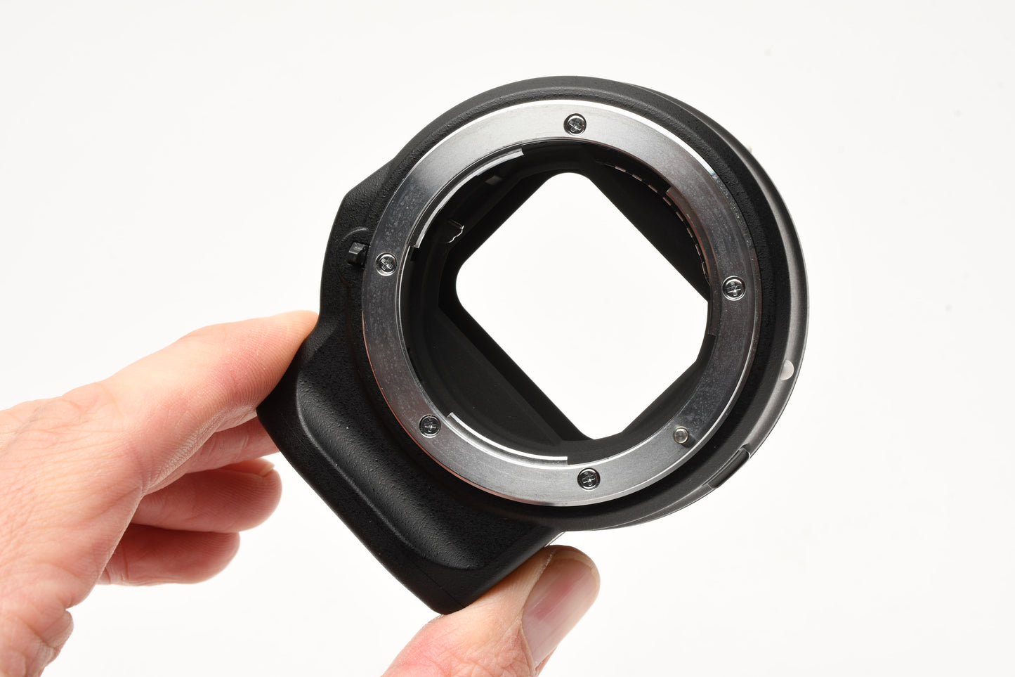 Nikon FTZ Mount Adapter, Mint, Barely used w/Caps, Boxed