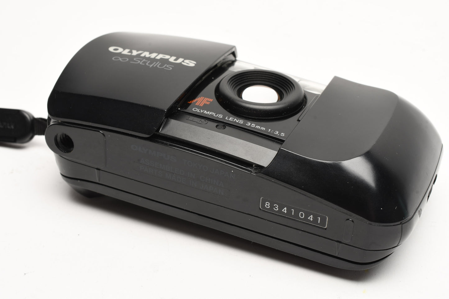 Olympus Stylus 35mm Point & Shoot camera w/35mm f3.5, Compact, Nice