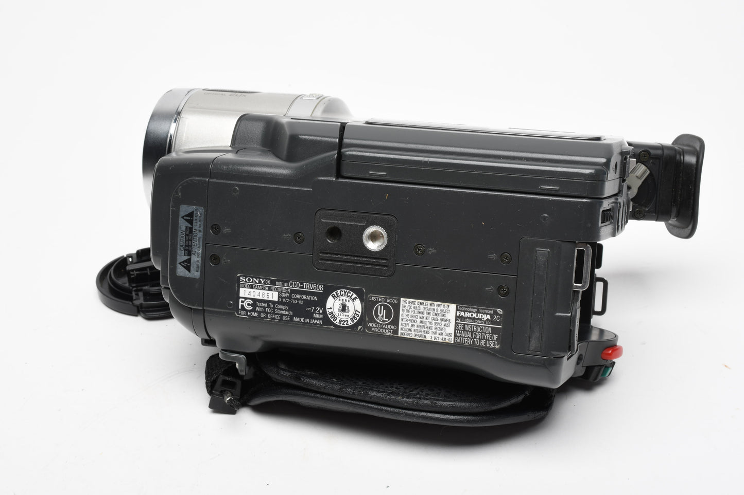 Sony CCD-TRV608 Hi-8 Video camcorder, batt, AC adapter, tested, Good!