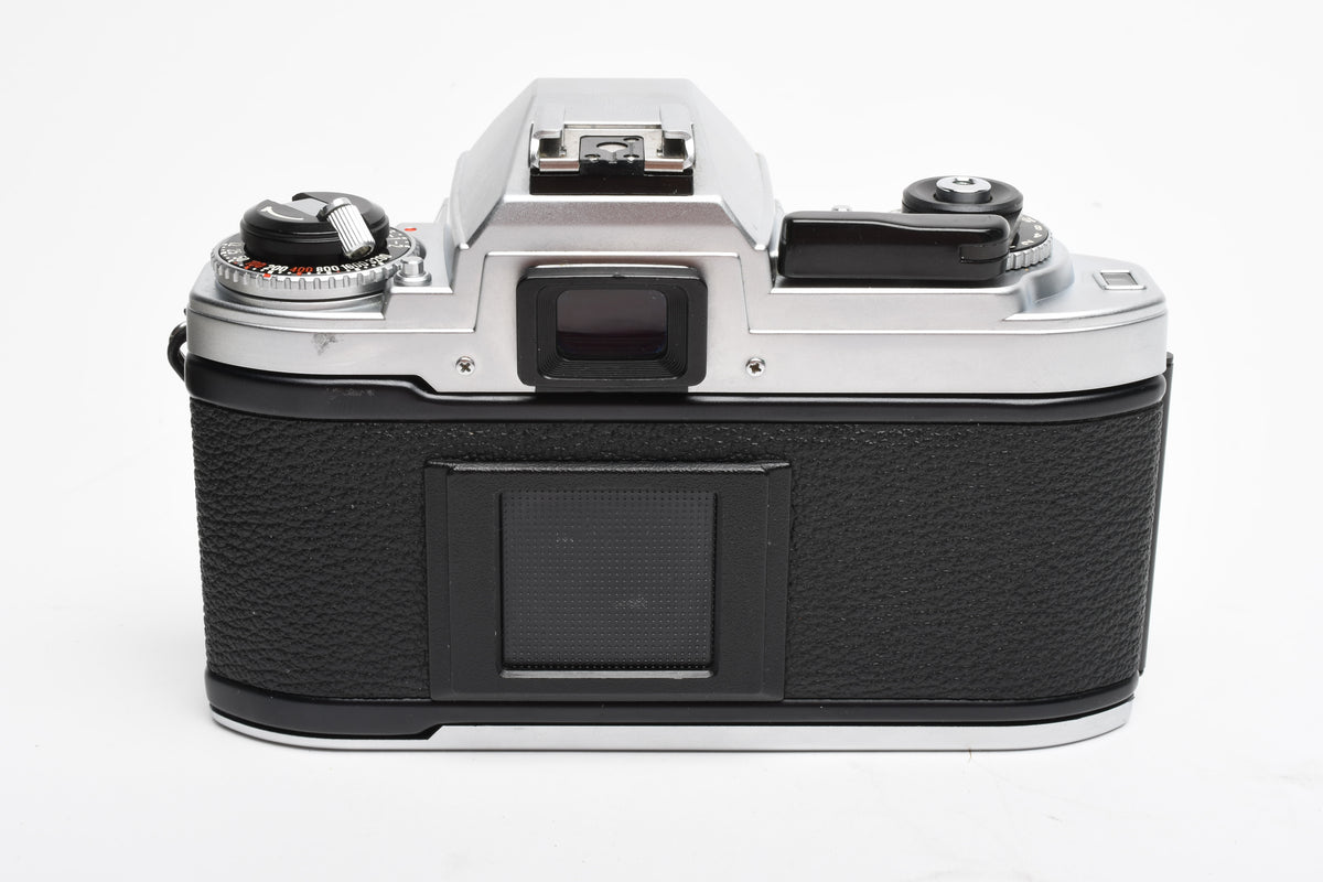 Nikon FG 35mm SLR w/Nikkor 50mm f1.8, New seals, Strap, Great!