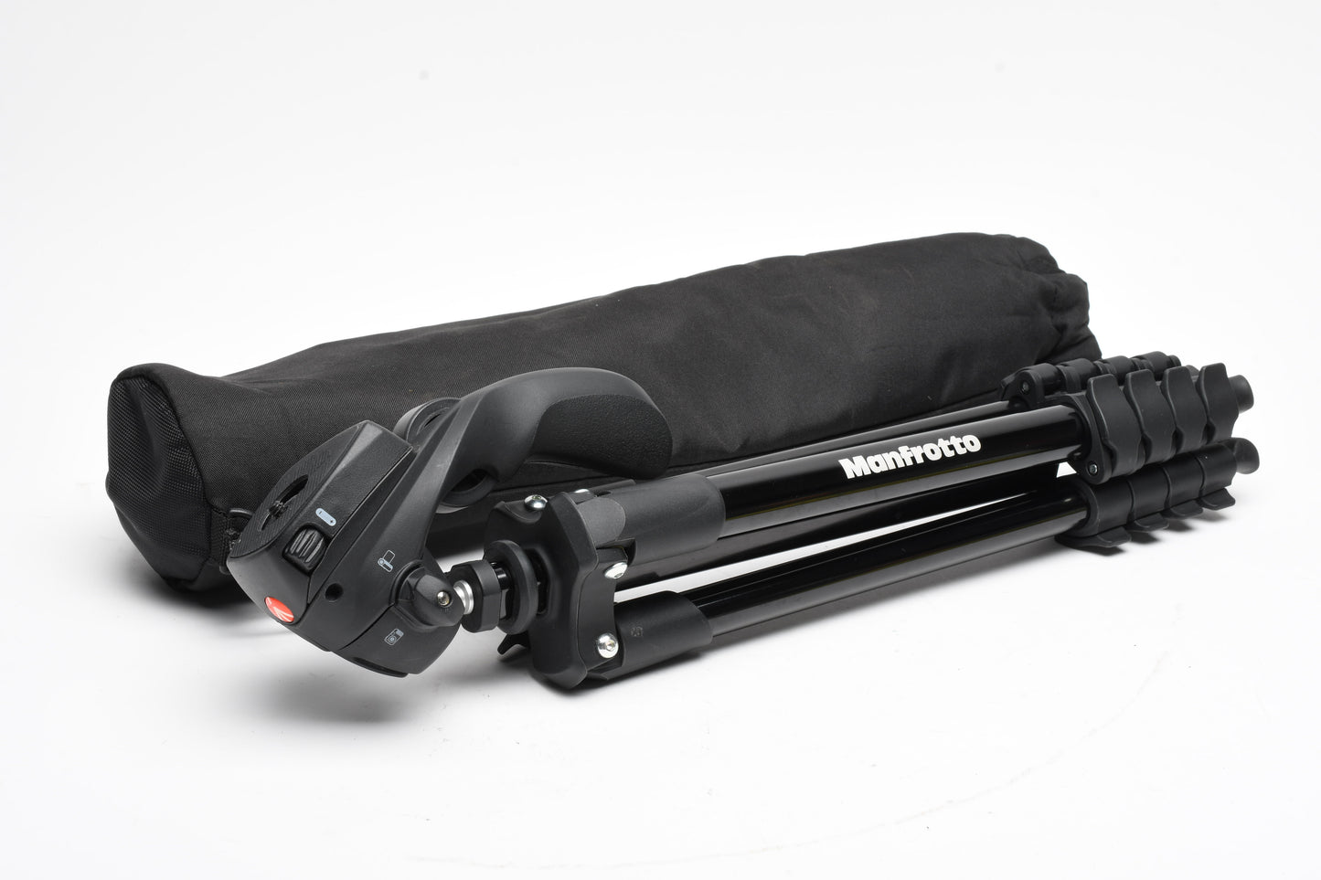 Manfrotto MKCOMPACTACN-BK compact tripod w/Grip head and case, Nice