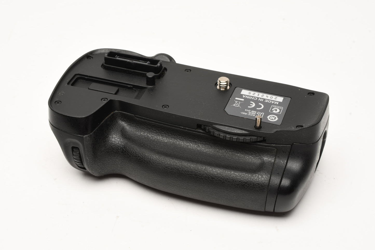 Nikon MB-D14 Battery Grip, Lithium and AA trays, Very clean, Tested