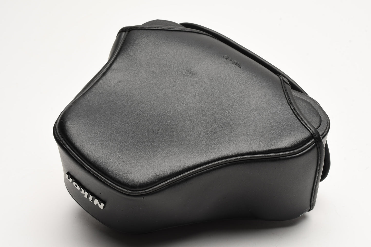 Nikon CF-39L Semi-Soft N8008 Camera Case with standard or Short Zoom Lens
