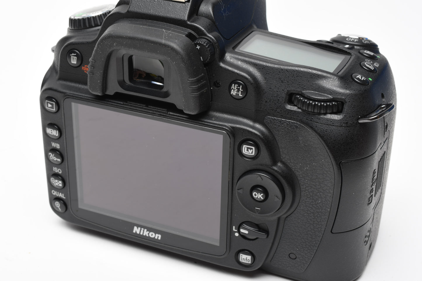 Nikon D90 DSLR body, batt, charger, strap, Only 1508 Acts, Great!