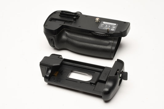 Nikon MB-D14 Battery Grip, Lithium and AA trays, Very clean, Tested