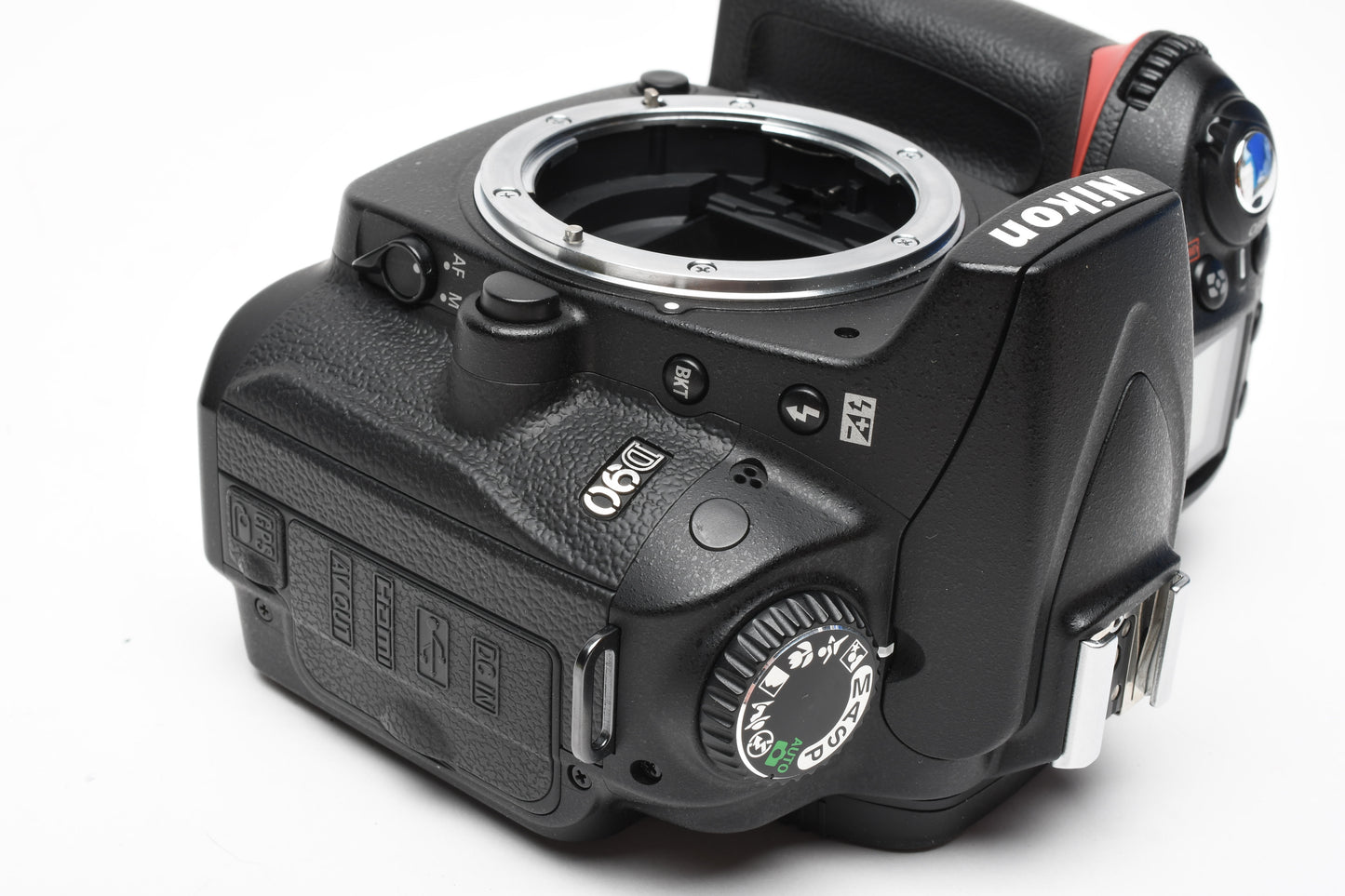 Nikon D90 DSLR body, batt, charger, strap, Only 1508 Acts, Great!