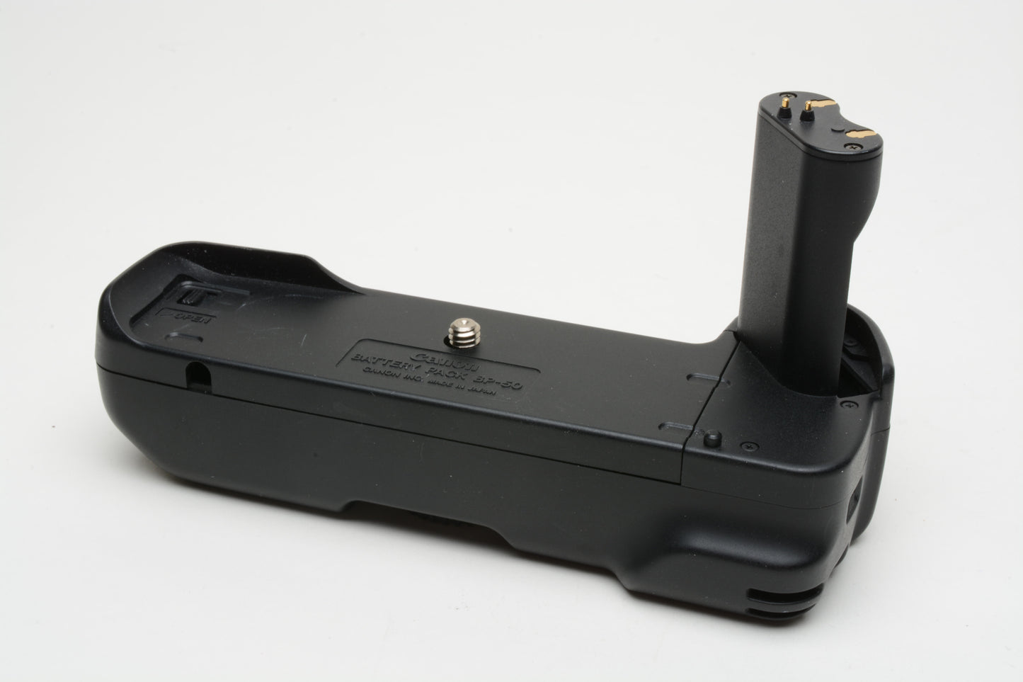 Canon BP-50 Battery Grip for Elan series 35mm SLRs, Nice and clean