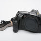 Canon EOS 650 35mm SLR Body, Great condition, tested, strap+GR-10 Grip