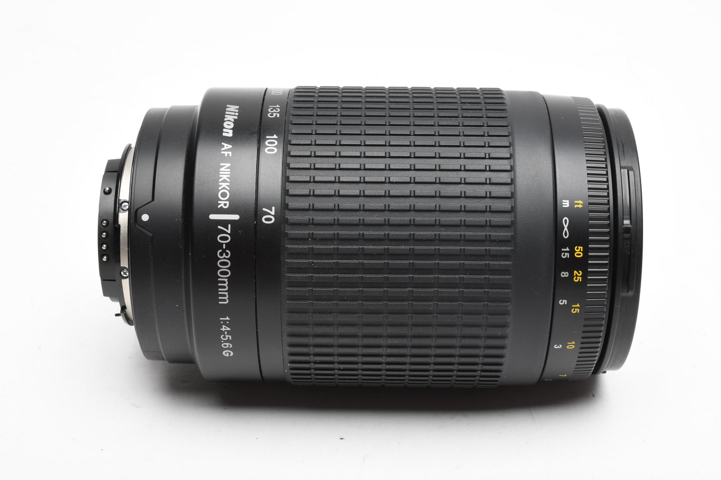 Nikon AF Zoom Nikkor 70-300mm f4-5.6G zoom, Hood+Caps, Clean