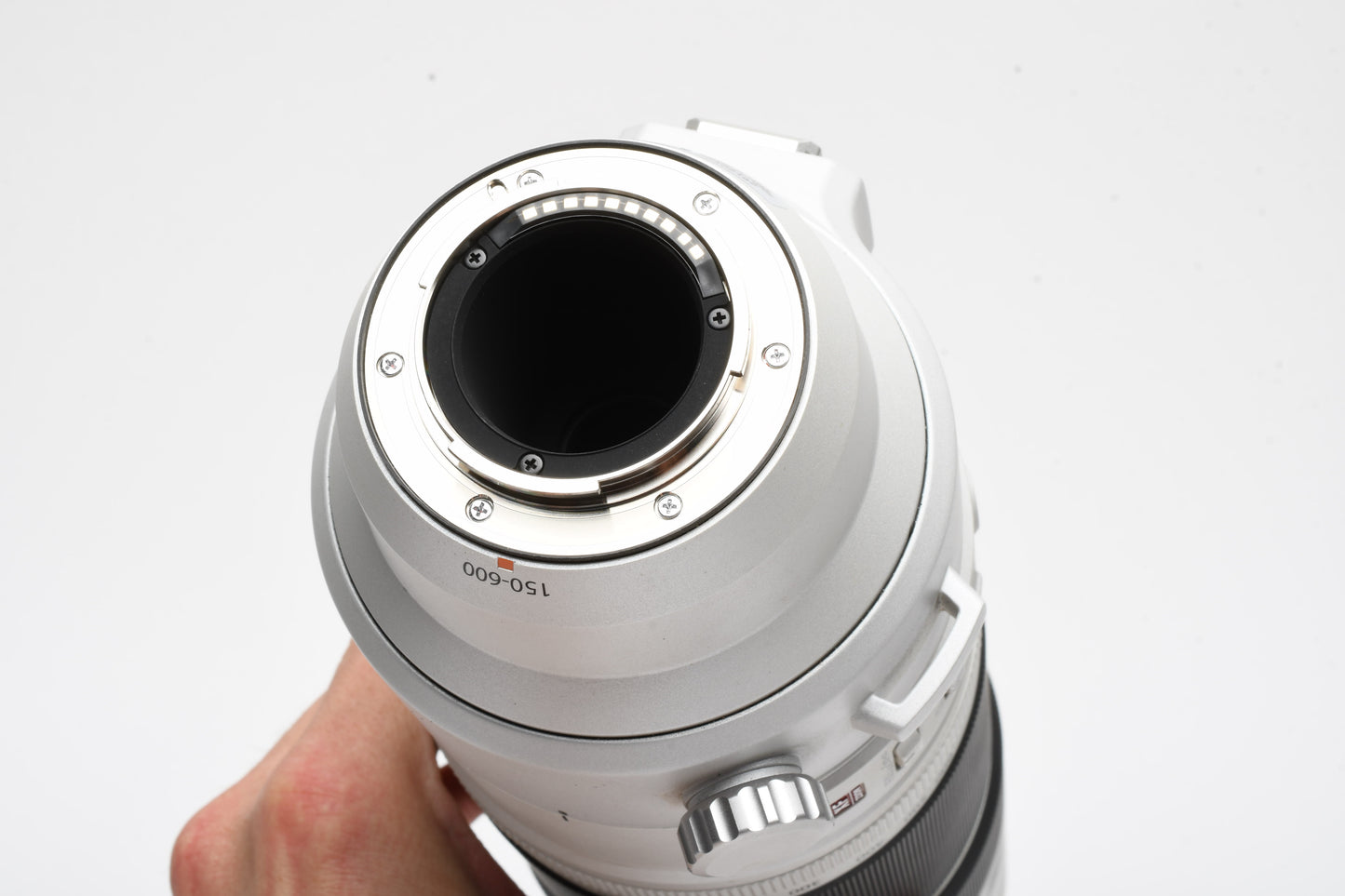 Fujifilm Fujinon XF 150-600mm f5.6-8R LM OIS WR Lens, hood, case, Nice!