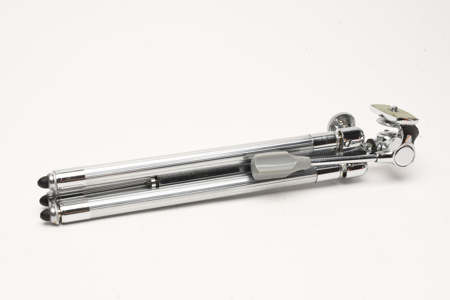 Kalimar PE-8 Vintage Aluminum tripod in case, Very nice