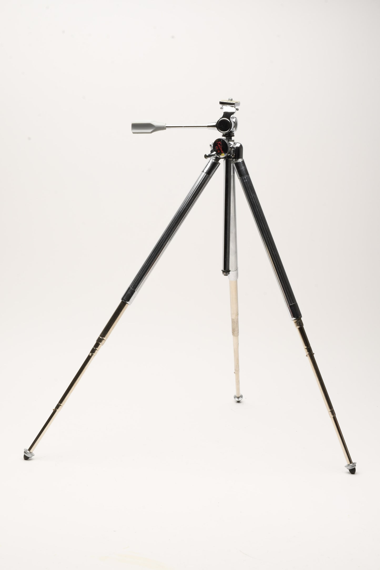 Kalimar PE-8 Vintage Aluminum tripod in case, Very nice