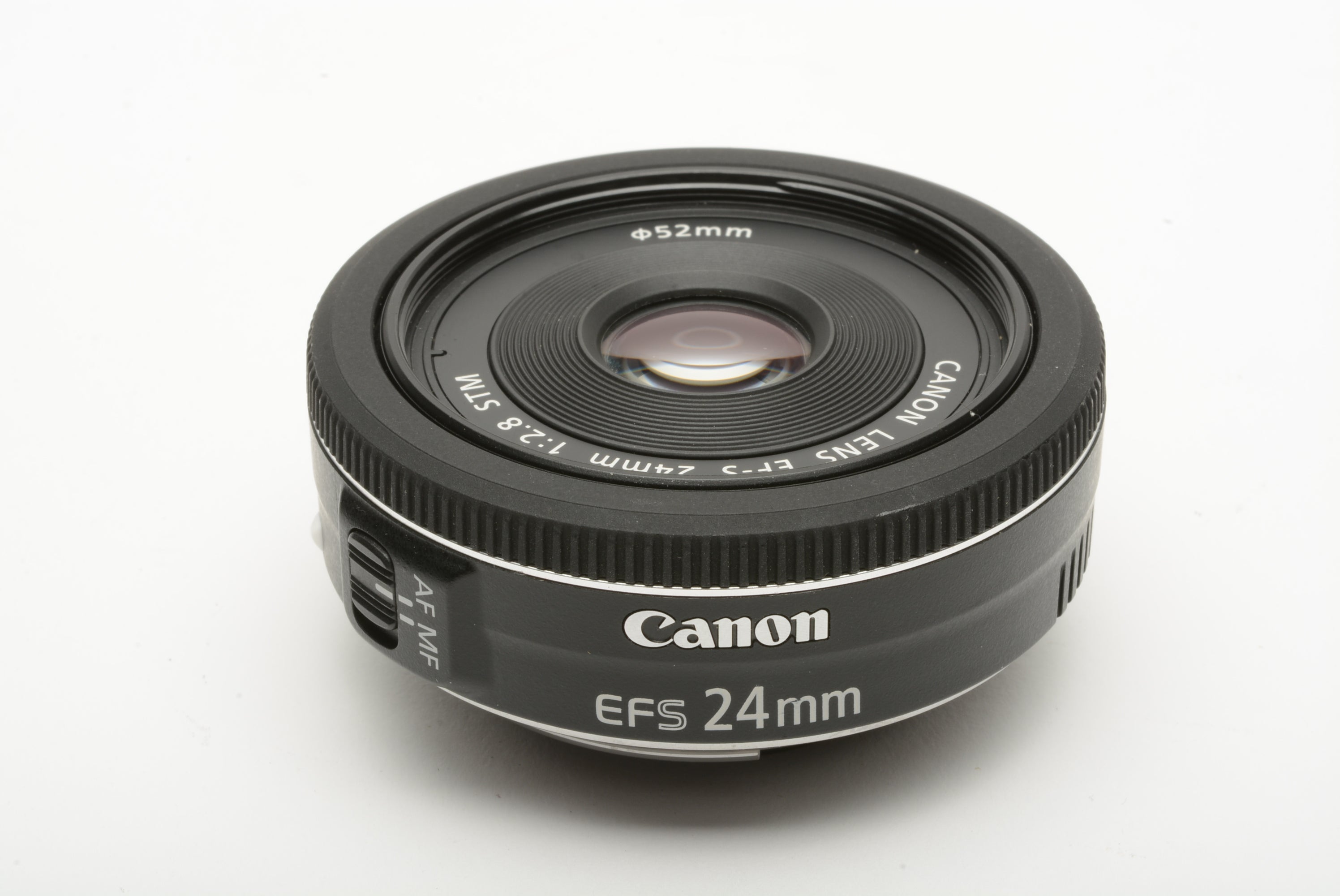 Canon 24mm f2.8 STM pancake lens, caps + Polarizing filter 