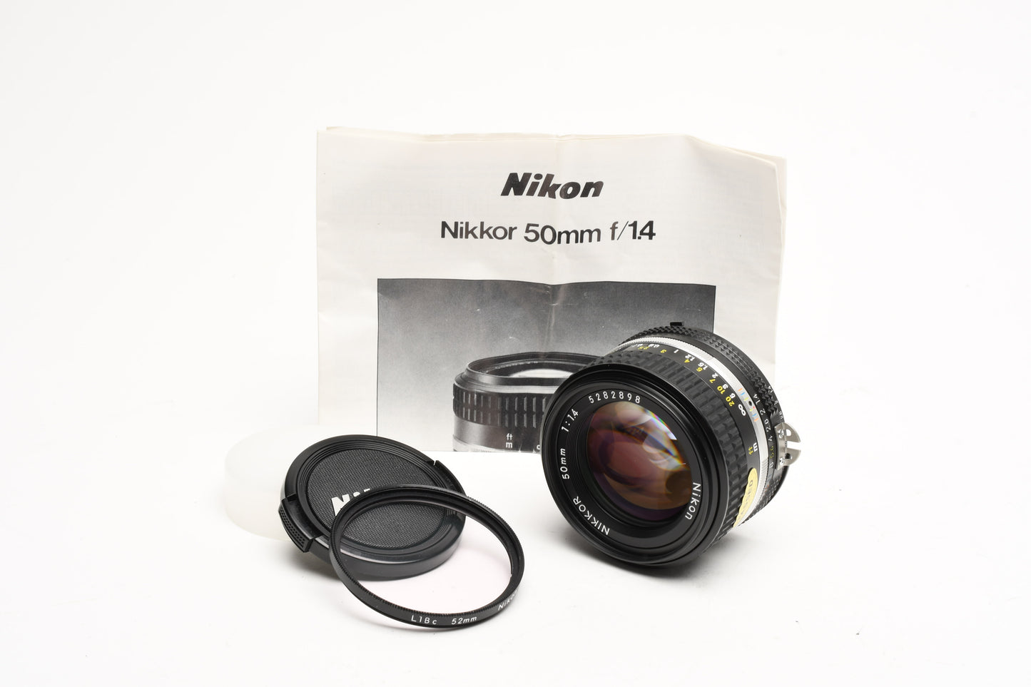 Nikon Nikkor 50mm f1.4 AI-S Prime lens, caps, L1Bc, sharp! Nice prime lens