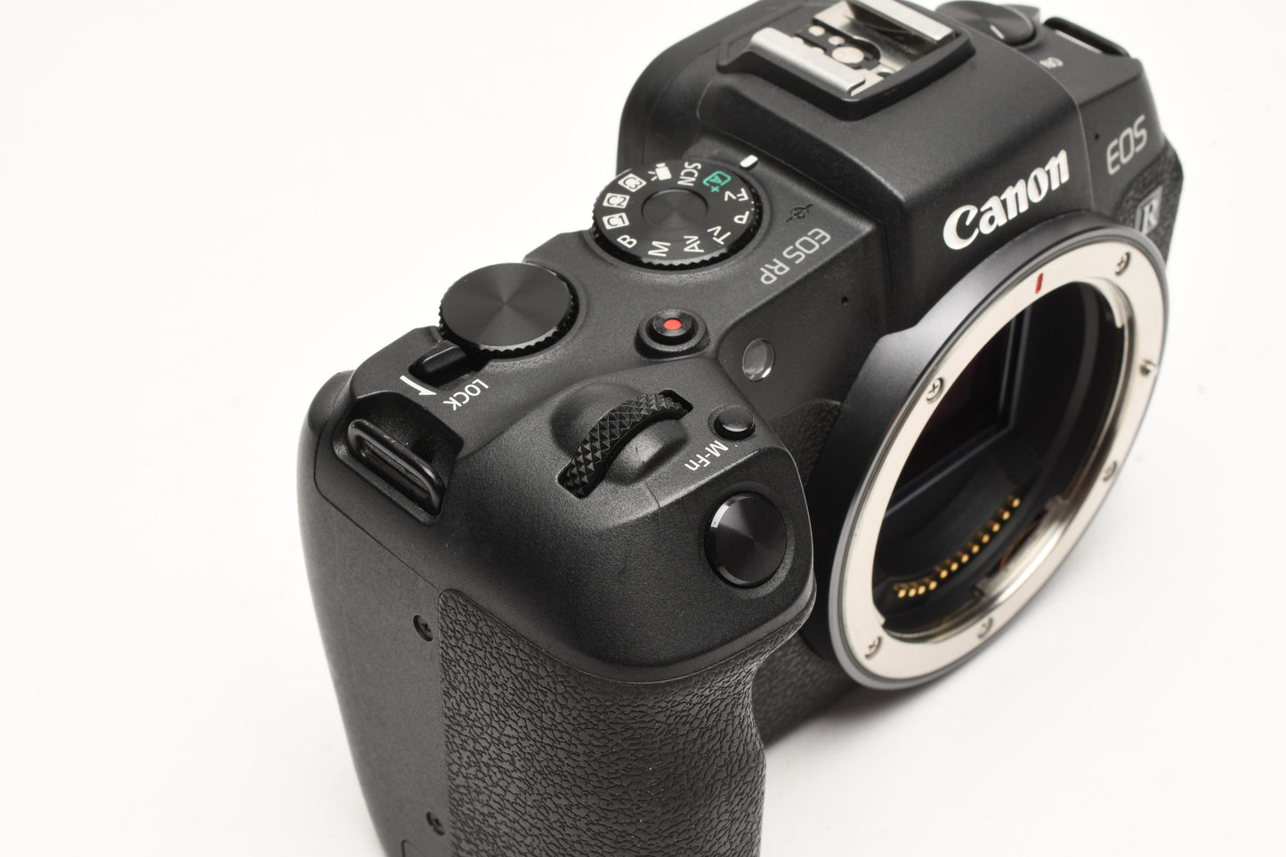 Canon EOS RP Mirrorless body, batt, charger, <26K Acts, Great!