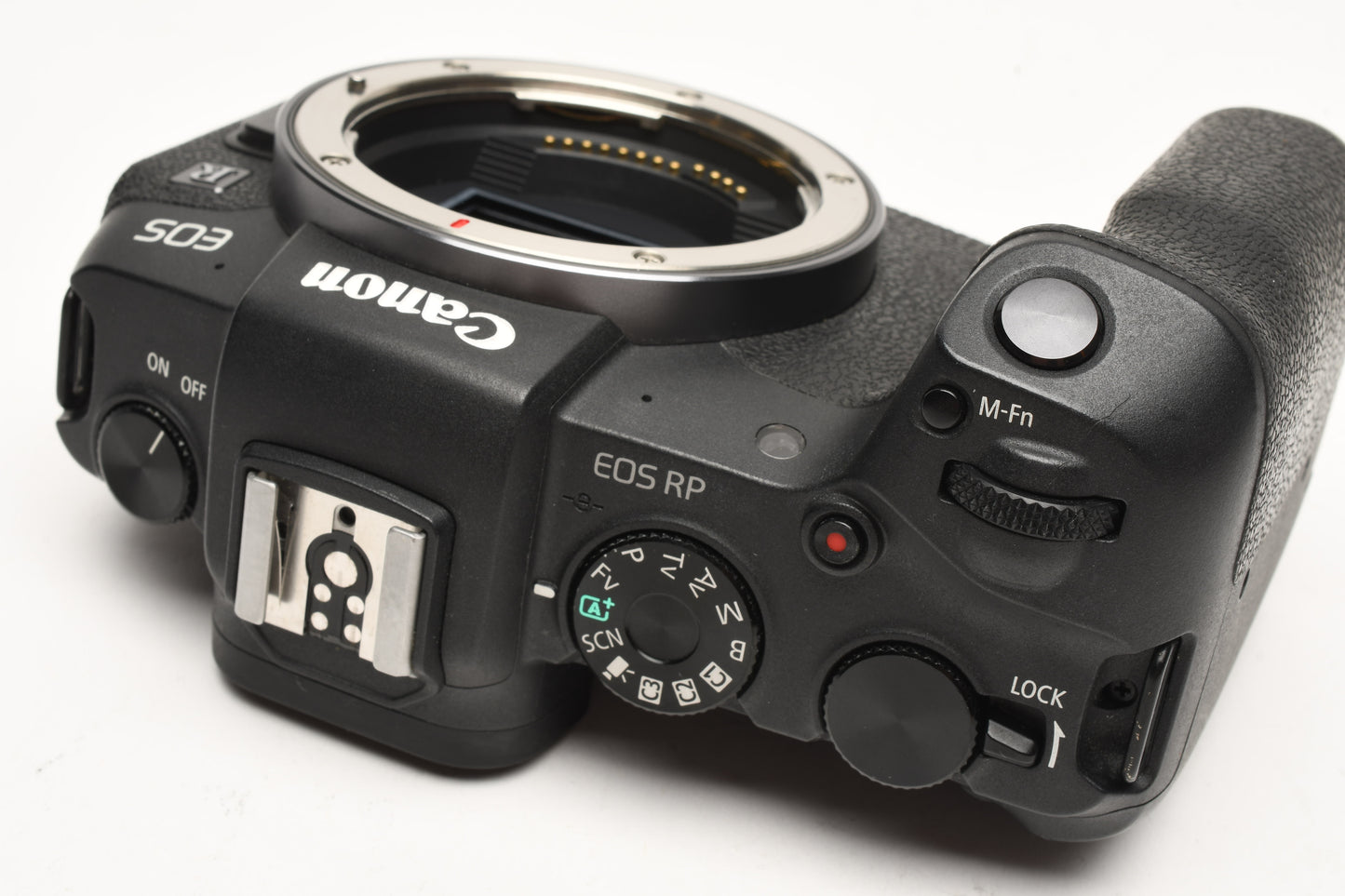 Canon EOS RP Mirrorless body, batt, charger, <26K Acts, Great!