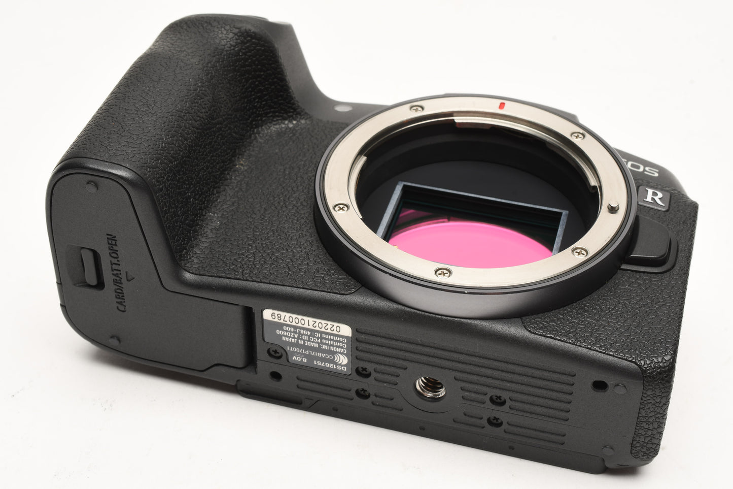 Canon EOS RP Mirrorless body, batt, charger, <26K Acts, Great!