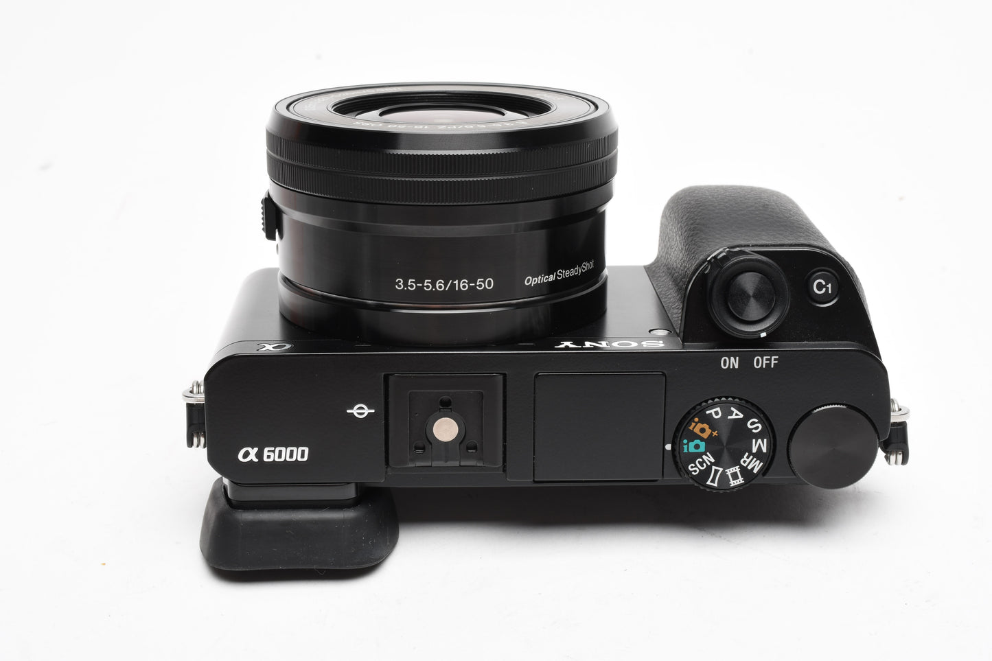 Sony A6000 Mirrorless w/16-50mm zoom, 2X batts, charger, Only 2718 Acts, Boxed