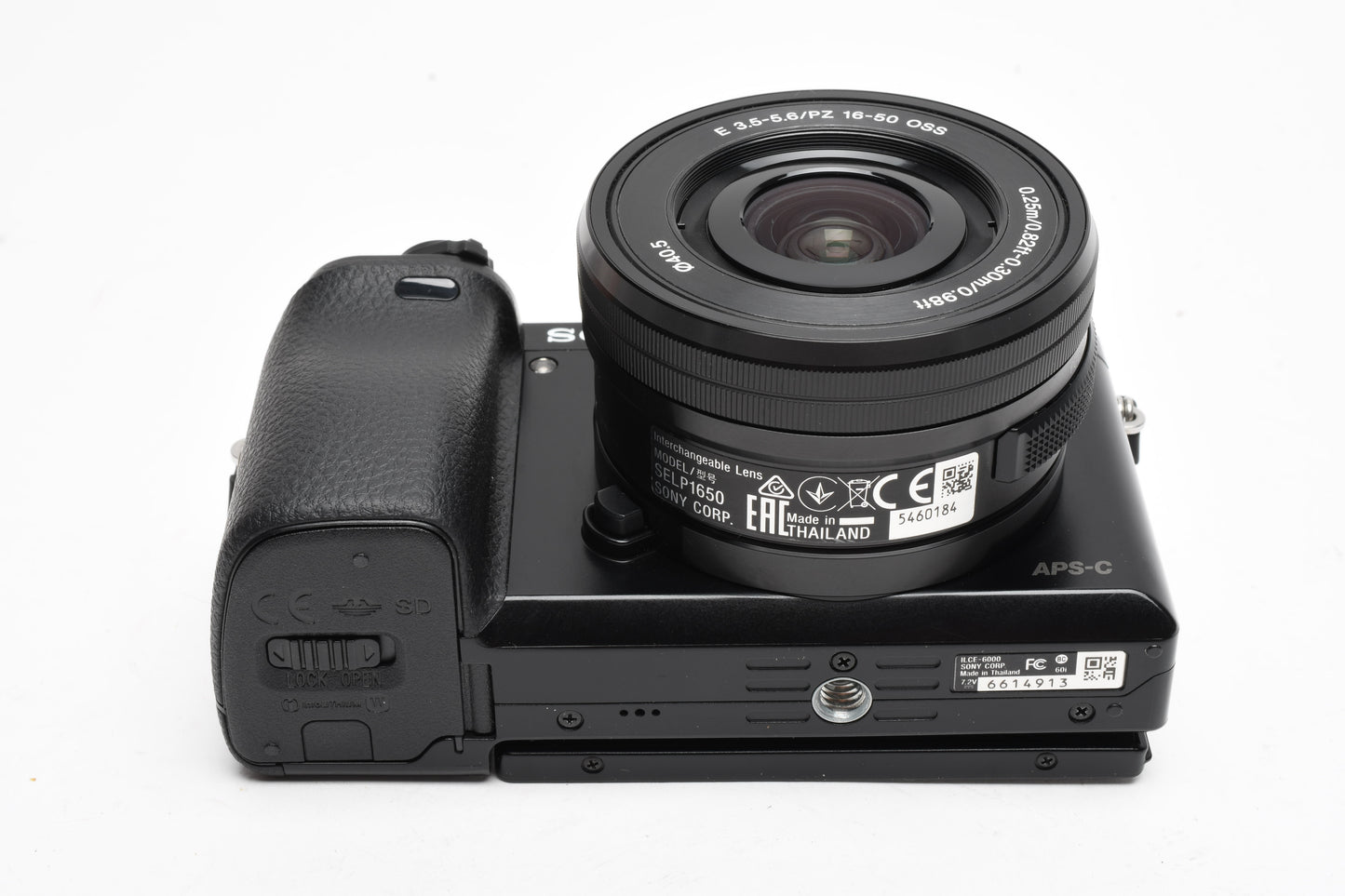 Sony A6000 Mirrorless w/16-50mm zoom, 2X batts, charger, Only 2718 Acts, Boxed