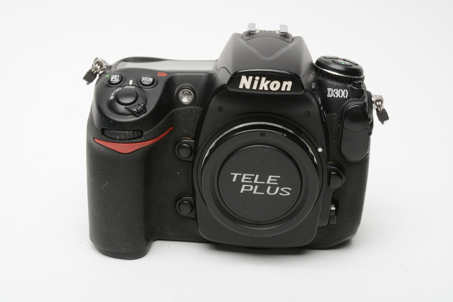 Nikon D300 DSLR body w/battery, charger, Tested, works great