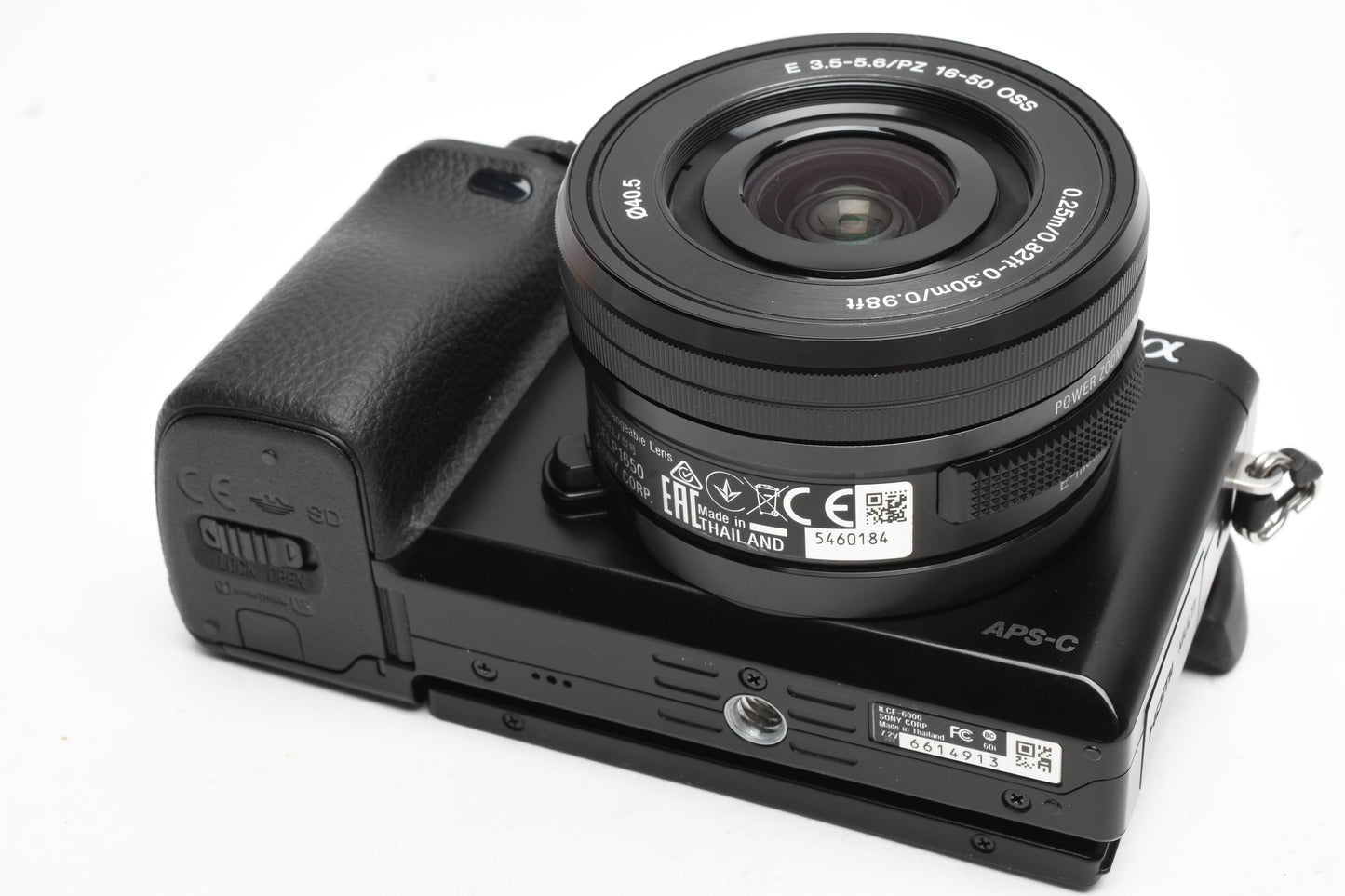 Sony A6000 Mirrorless w/16-50mm zoom, 2X batts, charger, Only 2718 Acts, Boxed