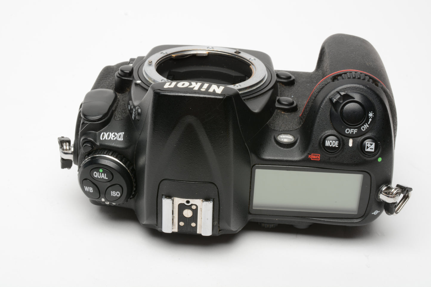 Nikon D300 DSLR body w/battery, charger, Tested, works great