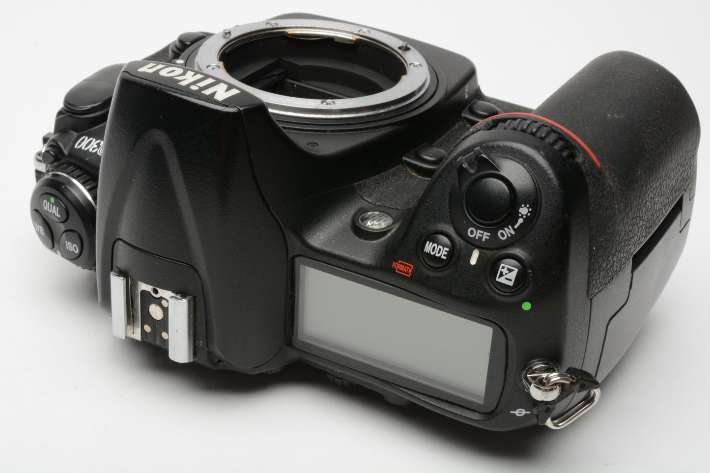 Nikon D300 DSLR body w/battery, charger, Tested, works great