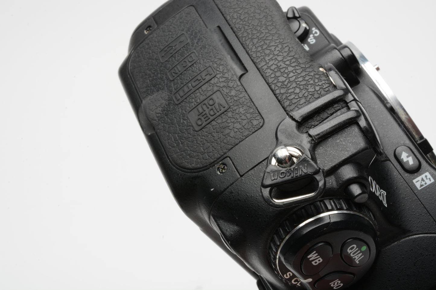 Nikon D300 DSLR body w/battery, charger, Tested, works great