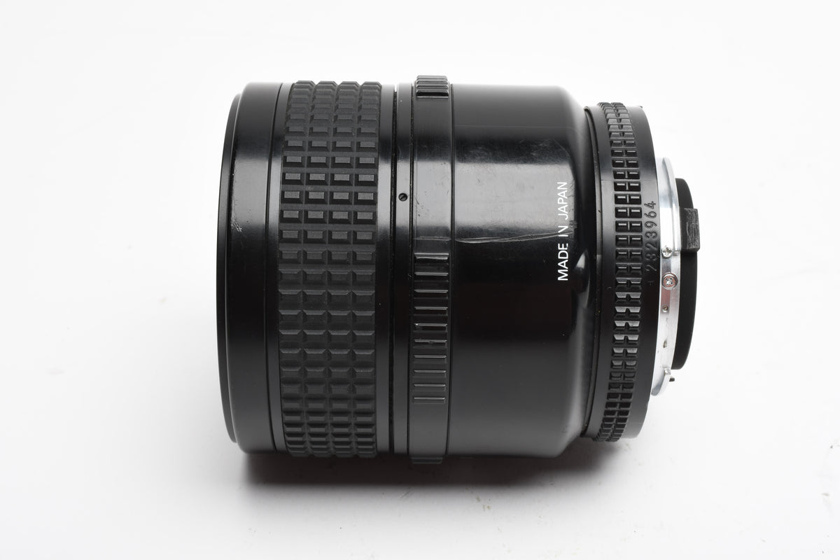 Nikon AF 60mm f2.8 Micro Nikkor lens, caps, Very sharp! +Hoya UV