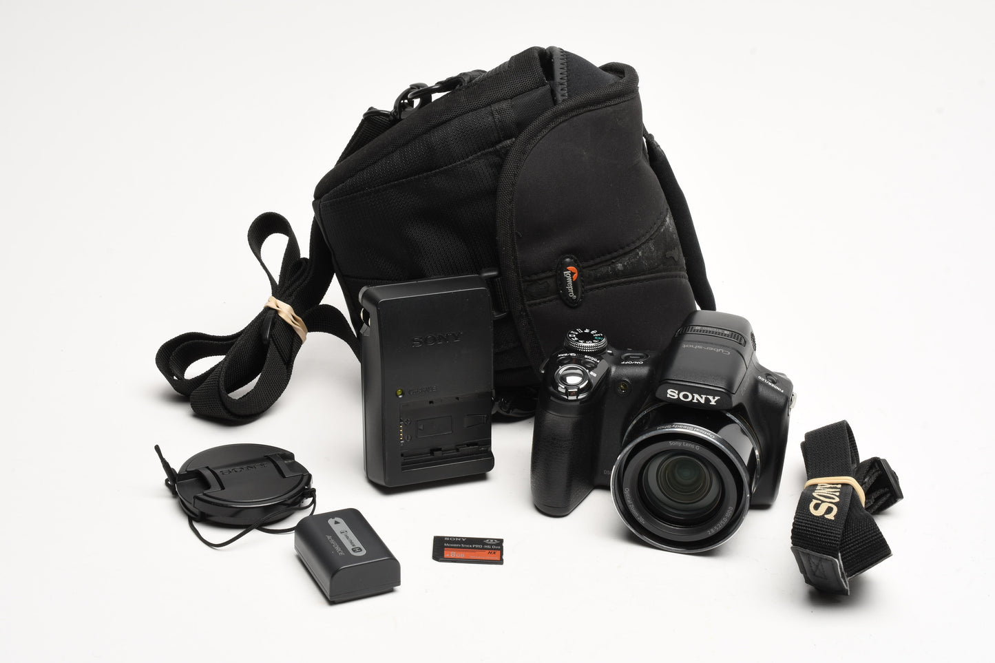 Sony CyberShot DSC-HX1 9.1MP Digital Point&Shoot, Case, Batt+Charger
