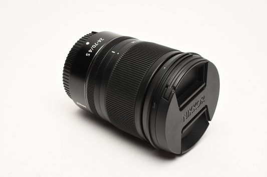 Nikon Nikkor Z 24-70mm f4 S zoom lens Mint- Barely used