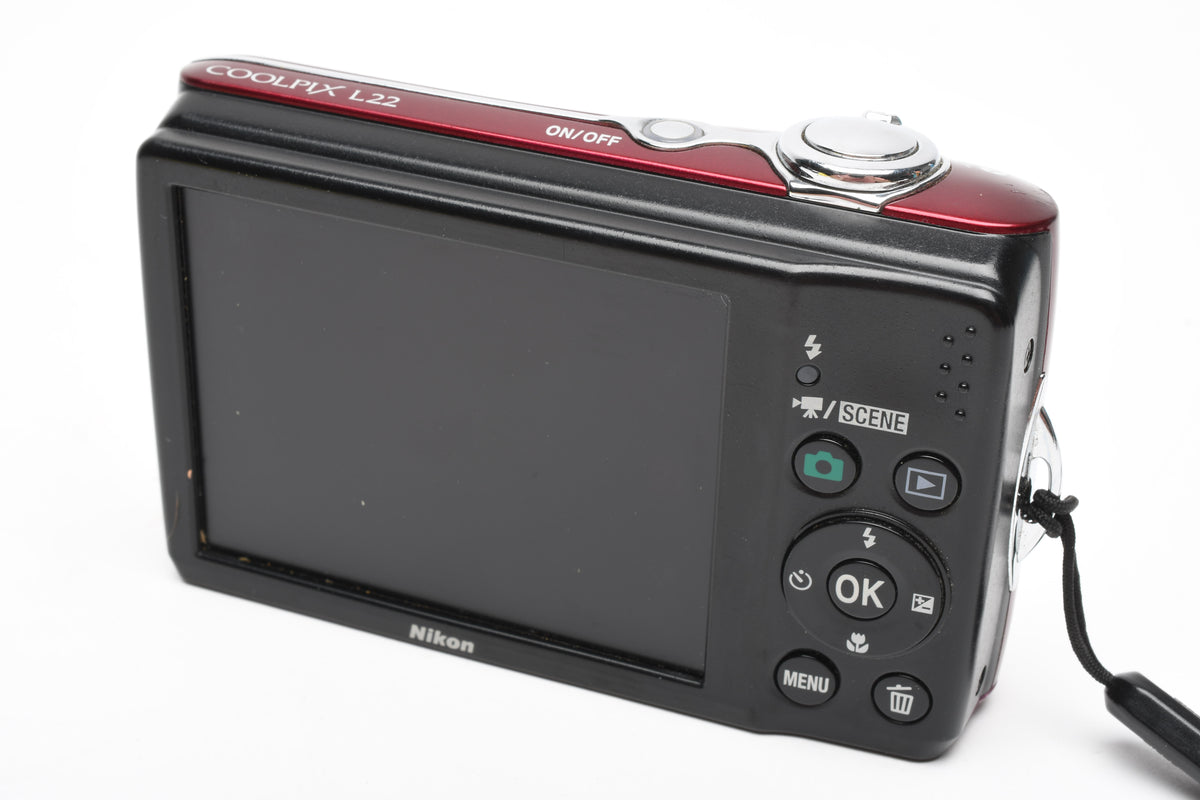 Nikon Coolpix L22 12MP Digital Point&Shoot Camera, Case, Tested