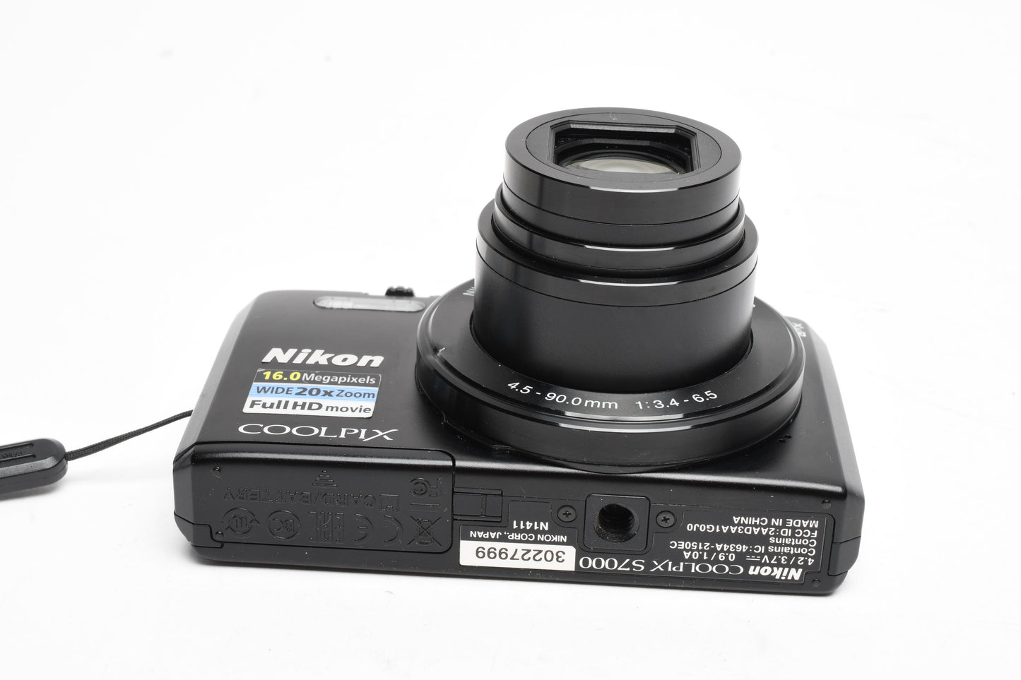 Nikon Coolpix S7000 16MP Digital Point & Shoot camera, batt, charger, Great!
