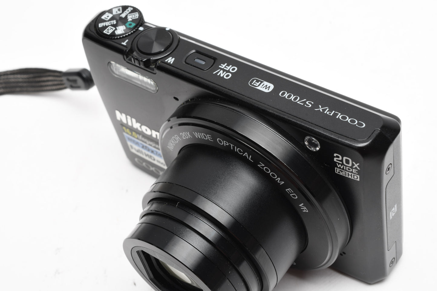 Nikon Coolpix S7000 16MP Digital Point & Shoot camera, batt, charger, Great!