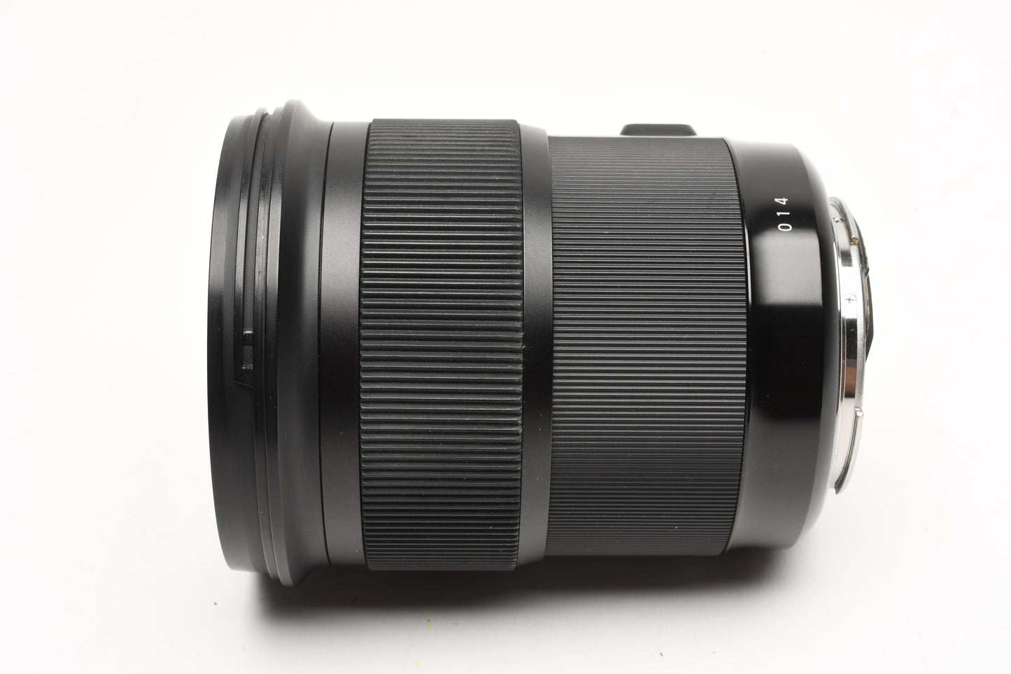 Sigma USA 50mm f1.4 DG Art lens, caps, sharp! Canon EF Mount