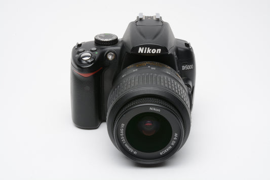 Nikon D5000 DSLR w/Nikkor 18-55mm F3.5-5.6G VR lens, 95K Acts, batt+charger+strap
