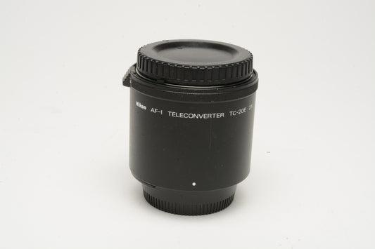 Nikon AF-1 Teleconverter TC-20E 2x Converter w/Caps, Clean