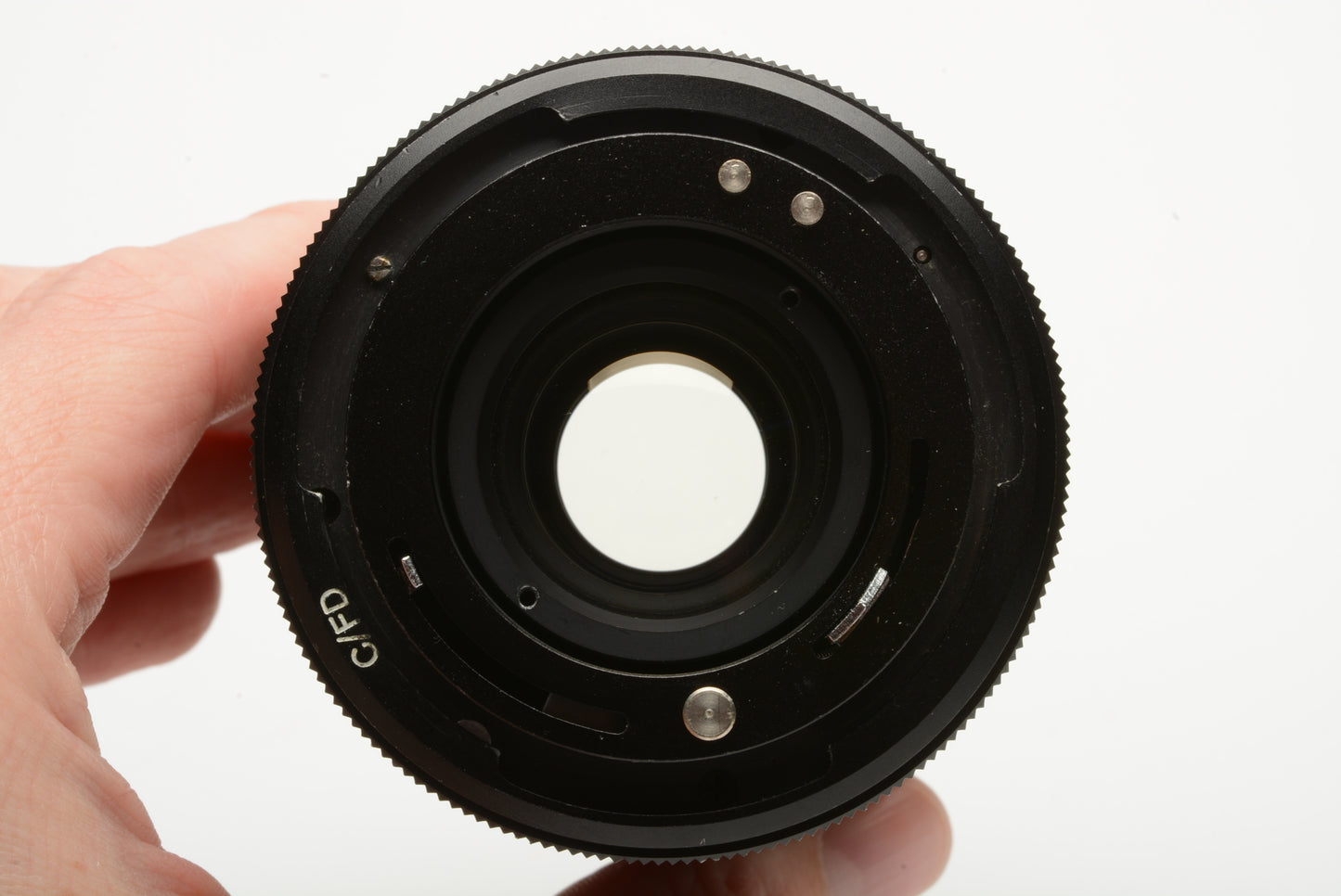 Vivitar 70-150mm f3.8 Telephoto Zoom lens for Canon FD mount, caps