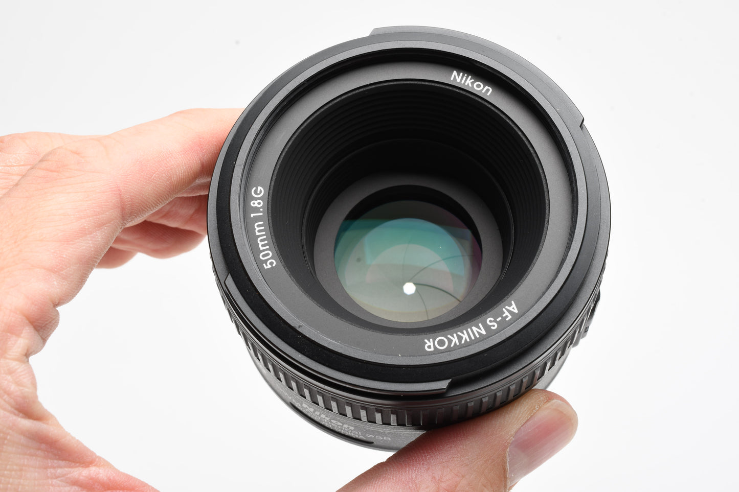 Nikon Nikkor AF-S 50mm f1.8G prime lens, caps +UV, Very clean