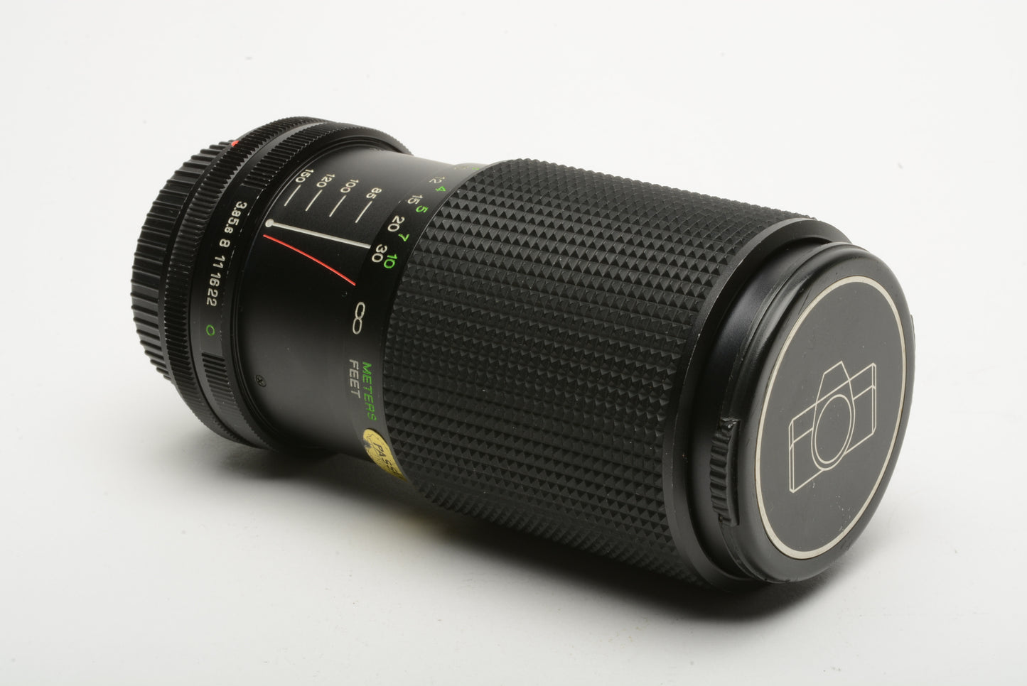 Vivitar 70-150mm f3.8 Telephoto Zoom lens for Canon FD mount, caps