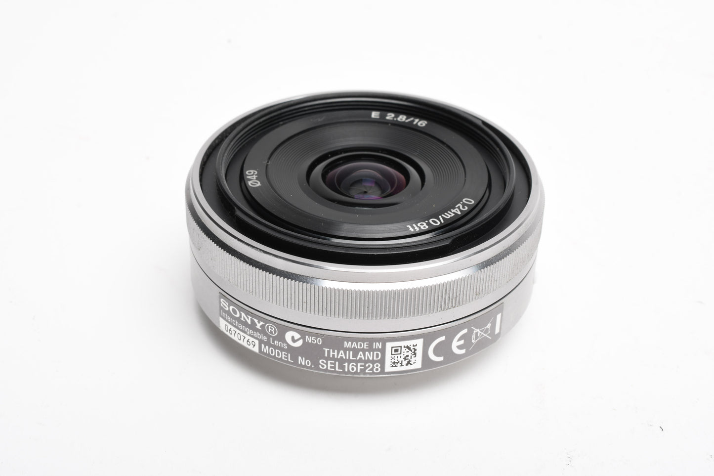 Sony 16mm f2.8 SEL16F28 wide angle E-mount lens, Caps, Nice