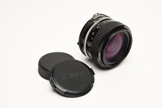 Nikon Nikkor 28mm f2.8 AI mount lens, caps, tested, sharp!