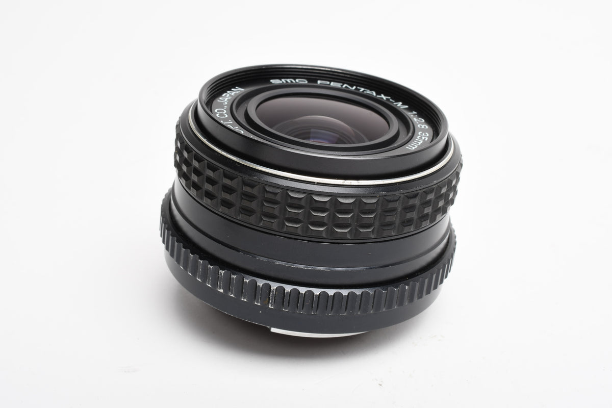 Pentax Pentax-M SMC 35mm f2.8 lens, Caps, Clean, compact, sharp!