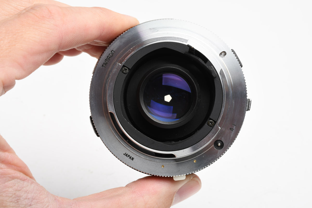 Tamron Adaptall 28mm f2.5 wide angle lens w/PK Adaptall Mount and Case