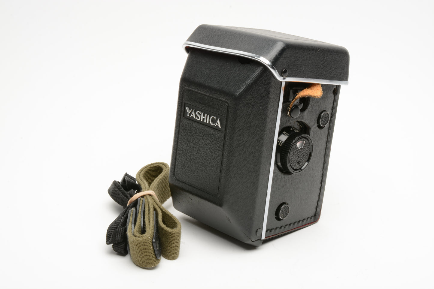 Yashica MAT-124 G TLR camera, New Seals, Leather Case, Tested, Nice!